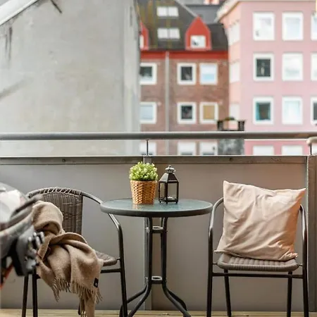 Apartman Modern & Cozy W/free Parking In Ila *